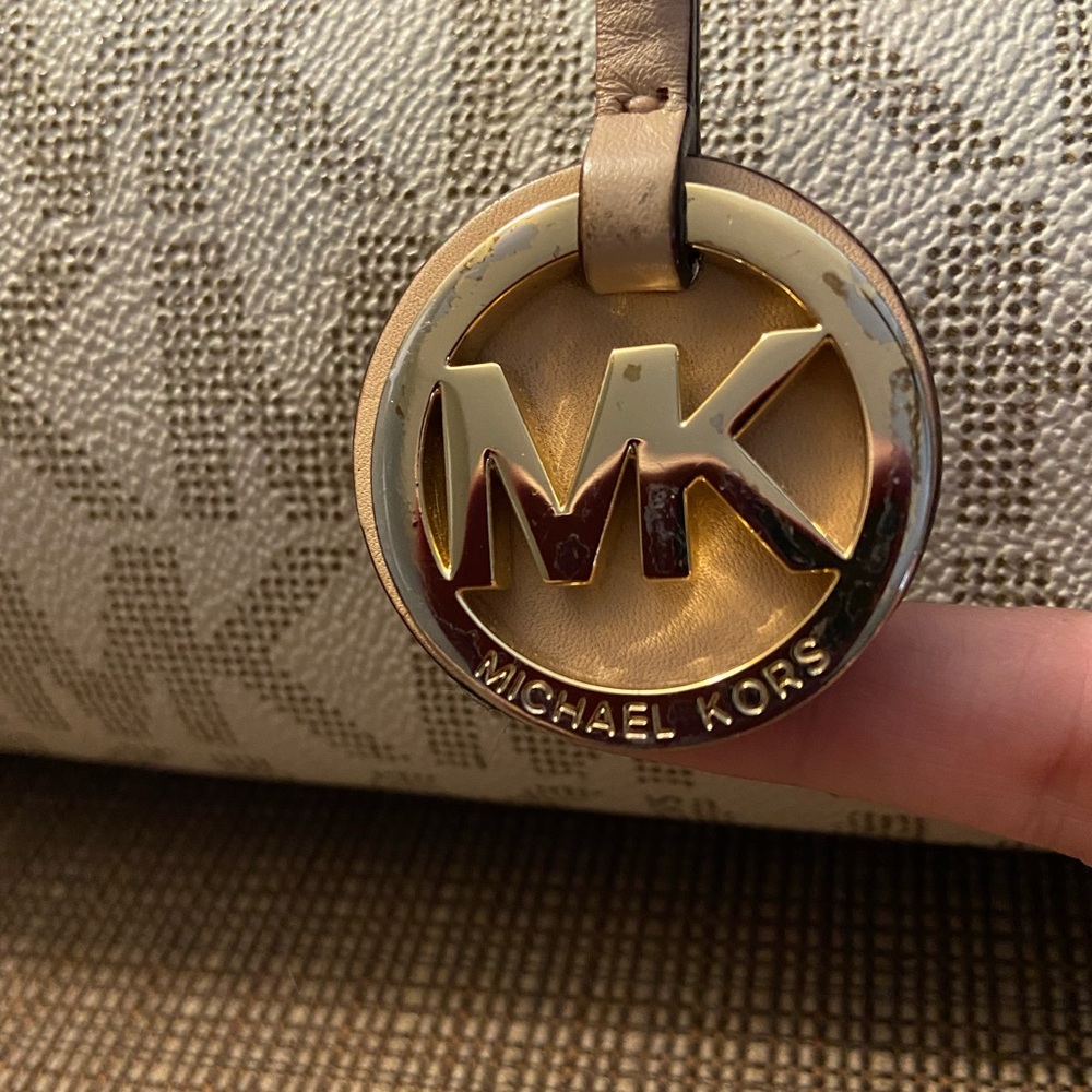 Michael Kors Jet Set Multi-Function Travel Tote - image 5